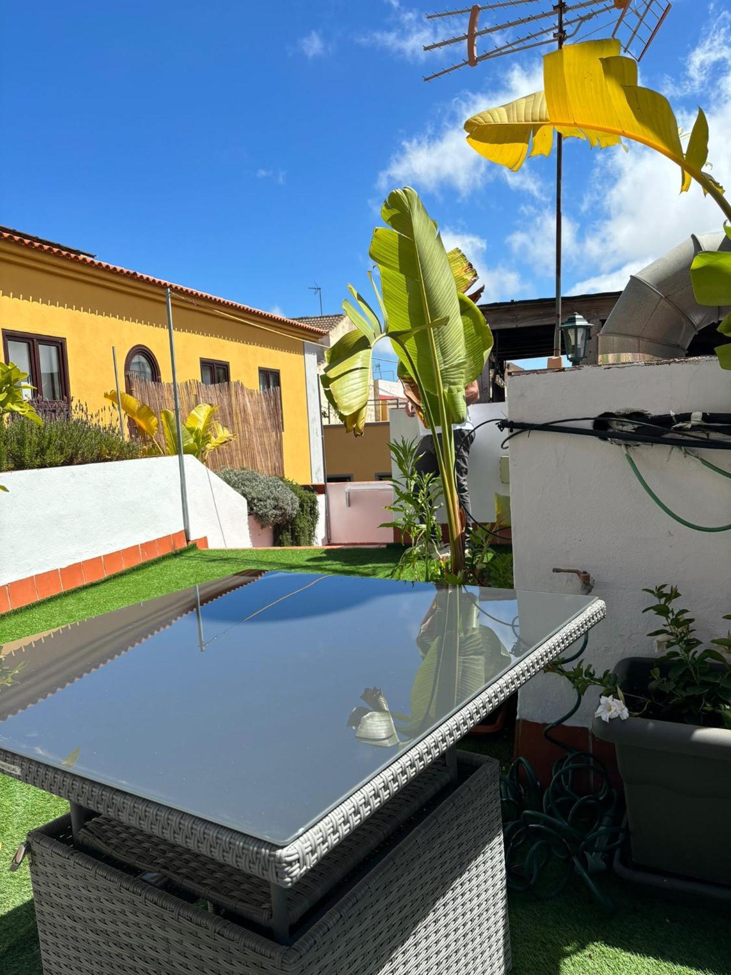 Agradable Casa Con Terraza Apartment Las Lagunas Exterior photo